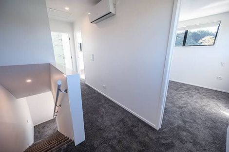 Photo of property in 4/17 Lowtherhurst Road, Massey, Auckland, 0614