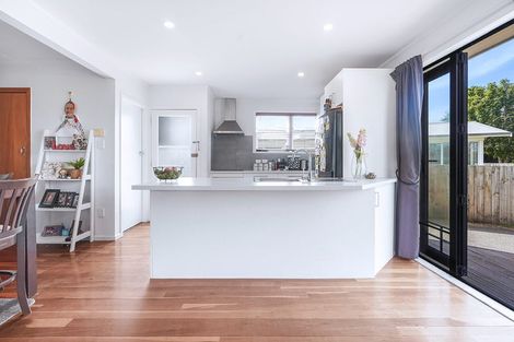 Photo of property in 9 Katherine Place, Melville, Hamilton, 3206