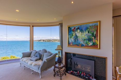 Photo of property in 1/3 Portal Place, Murrays Bay, Auckland, 0630