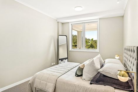 Photo of property in 186 Landmark Terrace, Orewa, 0931