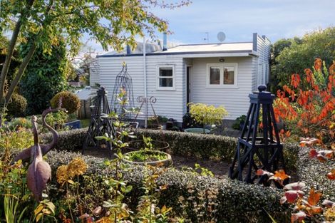 Photo of property in 19 Waitahanui Avenue, Taupo, 3330