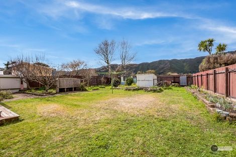 Photo of property in 24 Westminster Road, Wainuiomata, Lower Hutt, 5014