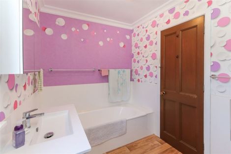 Photo of property in 49 Moa Street, Inglewood, 4330