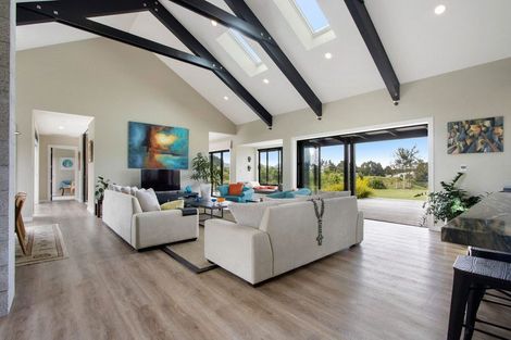 Photo of property in 94b Kauri Point Road, Tahawai, 3170