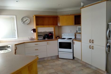 Photo of property in 2/68 Guppy Road, Greenmeadows, Napier, 4112