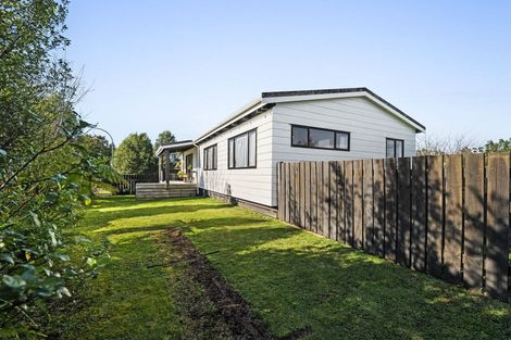 Photo of property in 3 Raunui Crescent, Inglewood, 4330