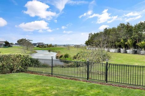 Photo of property in 39 Montia Close, Papamoa Beach, Papamoa, 3118