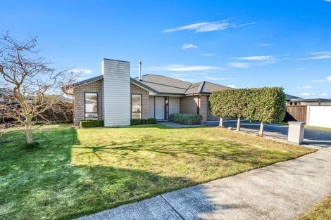 Photo of property in 19 Magnate Drive, Kaiapoi, 7630
