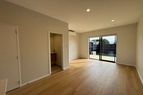 Photo of property in 4/13 Thomas Road, Mangere, Auckland, 2022