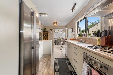 Photo of property in 6 Puriri Crescent, Hillcrest, Rotorua, 3015