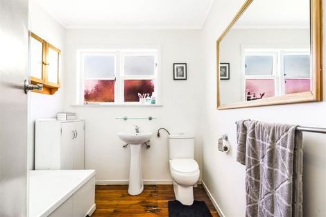 Photo of property in 193 Clarkin Road, Fairfield, Hamilton, 3214