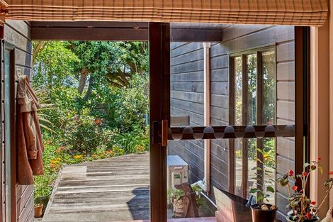 Photo of property in 18 Jeep Road, Raumati South, Paraparaumu, 5032