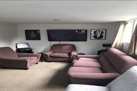 Photo of property in 6 Rainbow Place, Wattle Downs, Auckland, 2103