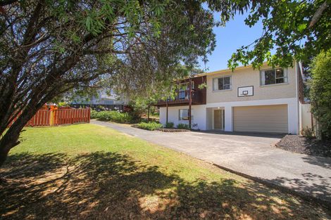 Photo of property in 1/56 Knightsbridge Drive, Forrest Hill, Auckland, 0620