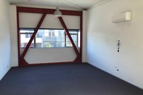 Photo of property in 48 Hanson Grove, Stokes Valley, Lower Hutt, 5019