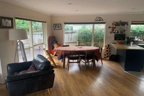 Photo of property in 126 Charles Prevost Drive, The Gardens, Auckland, 2105