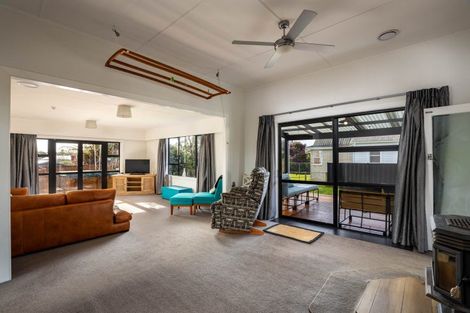 Photo of property in 19 Takiroa Street, Urenui, 4375