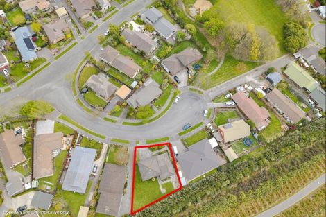 Photo of property in 8 Langham Place, Redwood, Christchurch, 8051