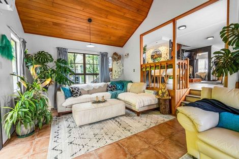 Photo of property in 10 Hastings Street, Te Puke, 3119