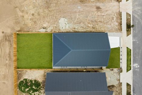 Photo of property in 13 Caton Street, Lake Hawea, 9382