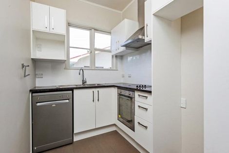 Photo of property in 8 Renton Road, Mount Albert, Auckland, 1025