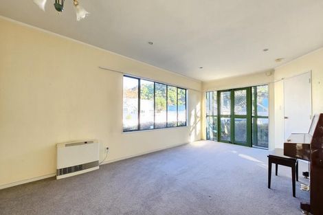 Photo of property in 6 Eagle Street, Karori, Wellington, 6012