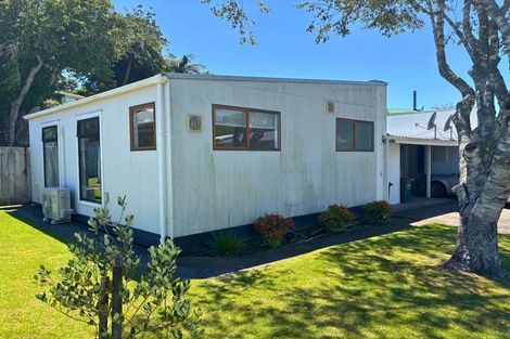 Photo of property in 1/4 Kenmore Street, Westown, New Plymouth, 4310