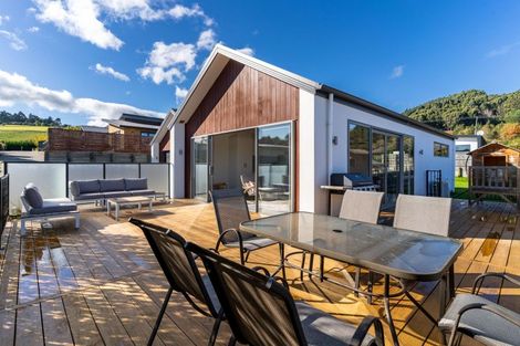 Photo of property in 7 Heasley Lane, Mosgiel, 9092