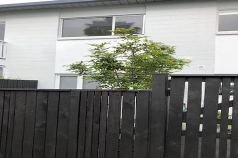 Photo of property in 7/72 Kitchener Road, Milford, Auckland, 0620
