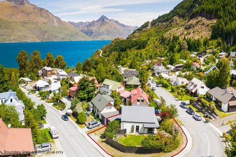 Photo of property in 25b Williams Street, Sunshine Bay, Queenstown, 9300