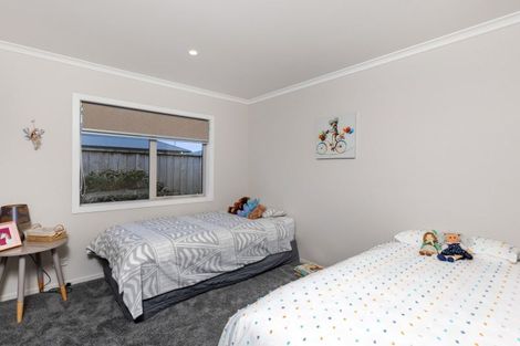 Photo of property in 1 Warrington Court, Carterton, 5713