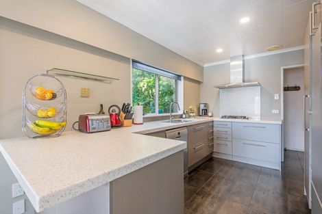 Photo of property in 19 Humphries Place, Awapuni, Palmerston North, 4412