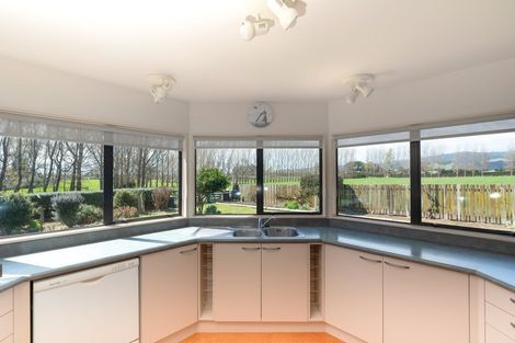 Photo of property in 45 Takapu Road, Manakau, Levin, 5573