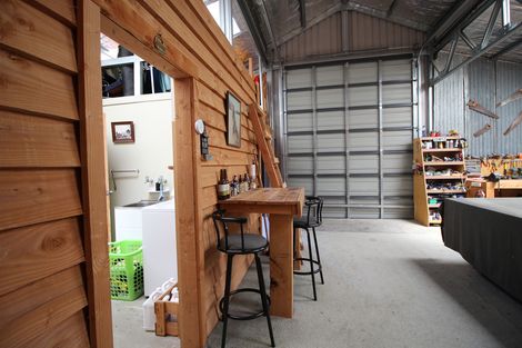 Photo of property in 249 Letts Gully Road, Letts Gully, Alexandra, 9393