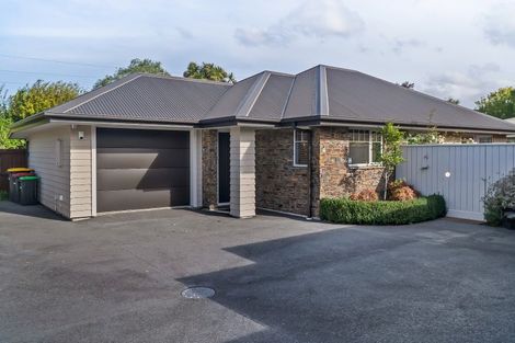 Photo of property in 4/249 Wairakei Road, Bryndwr, Christchurch, 8053