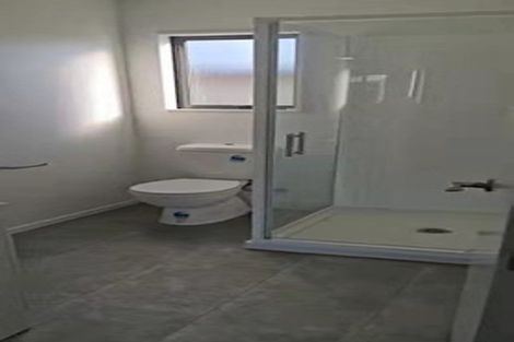 Photo of property in 44 Middlepark Road, Sockburn, Christchurch, 8042