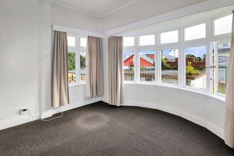 Photo of property in 8 Levy Street, Mount Victoria, Wellington, 6011