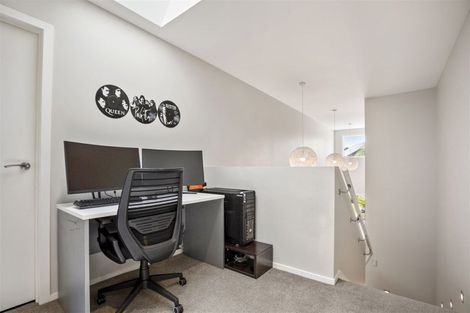 Photo of property in 26 Roseberry Avenue, Birkenhead, Auckland, 0626