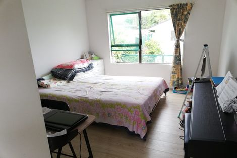 Photo of property in 17 Uppingham Crescent, Hillcrest, Auckland, 0627