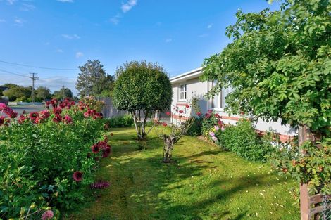 Photo of property in 27 Redan Street, Wyndham, 9831