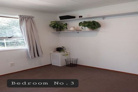 Photo of property in 2/14 Spinella Drive, Bayview, Auckland, 0629