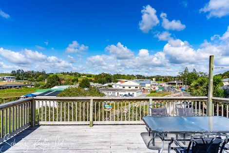 Photo of property in 16 Kaiwaka-mangawhai Road, Kaiwaka, 0975