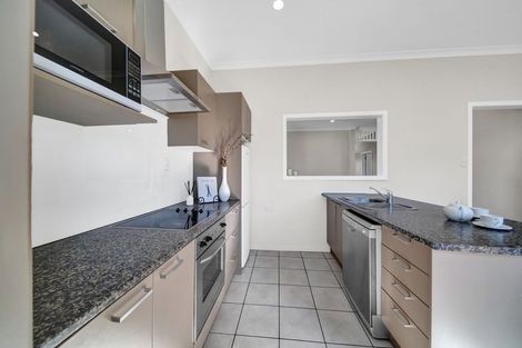 Photo of property in 70 Ketemarae Road, Normanby, Hawera, 4614