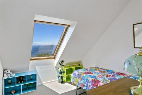 Photo of property in 21 Parerohi Grove, Kuratau, Turangi, 3381