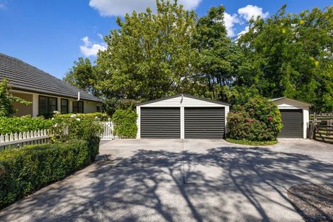 Photo of property in 86 Forrest Road, Cambridge, 3493