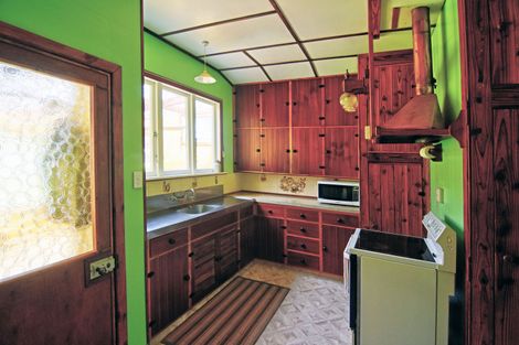 Photo of property in 1394 Opaki Kaiparoro Road, Mauriceville, Masterton, 5882