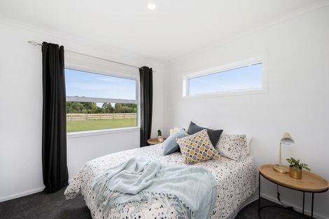 Photo of property in 13 Kahikatea Drive, Kinloch, Taupo, 3377