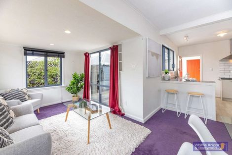 Photo of property in 110 Yaldhurst Road, Sockburn, Christchurch, 8042