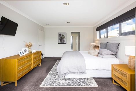 Photo of property in 21 Brentwood Street, Trentham, Upper Hutt, 5018