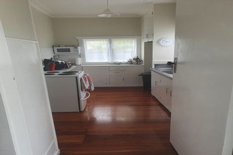 Photo of property in 180 College Street, Awapuni, Palmerston North, 4412